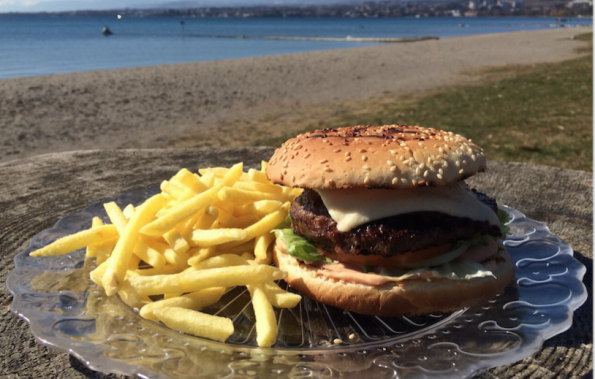 Buvette de l'Oued | CHF 20.- offerts à la Buvette de l'Oued sur la Plage de Préverenges