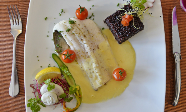 BISTROT DU PETIT PORT  | 20.- offerts au BISTROT DU PETIT PORT (Saint - Sulpice)