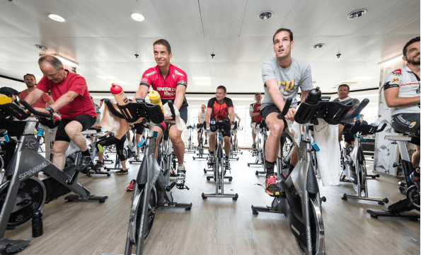 Holmes Place  | ABONNEMENT ANNUEL | 50% de remise